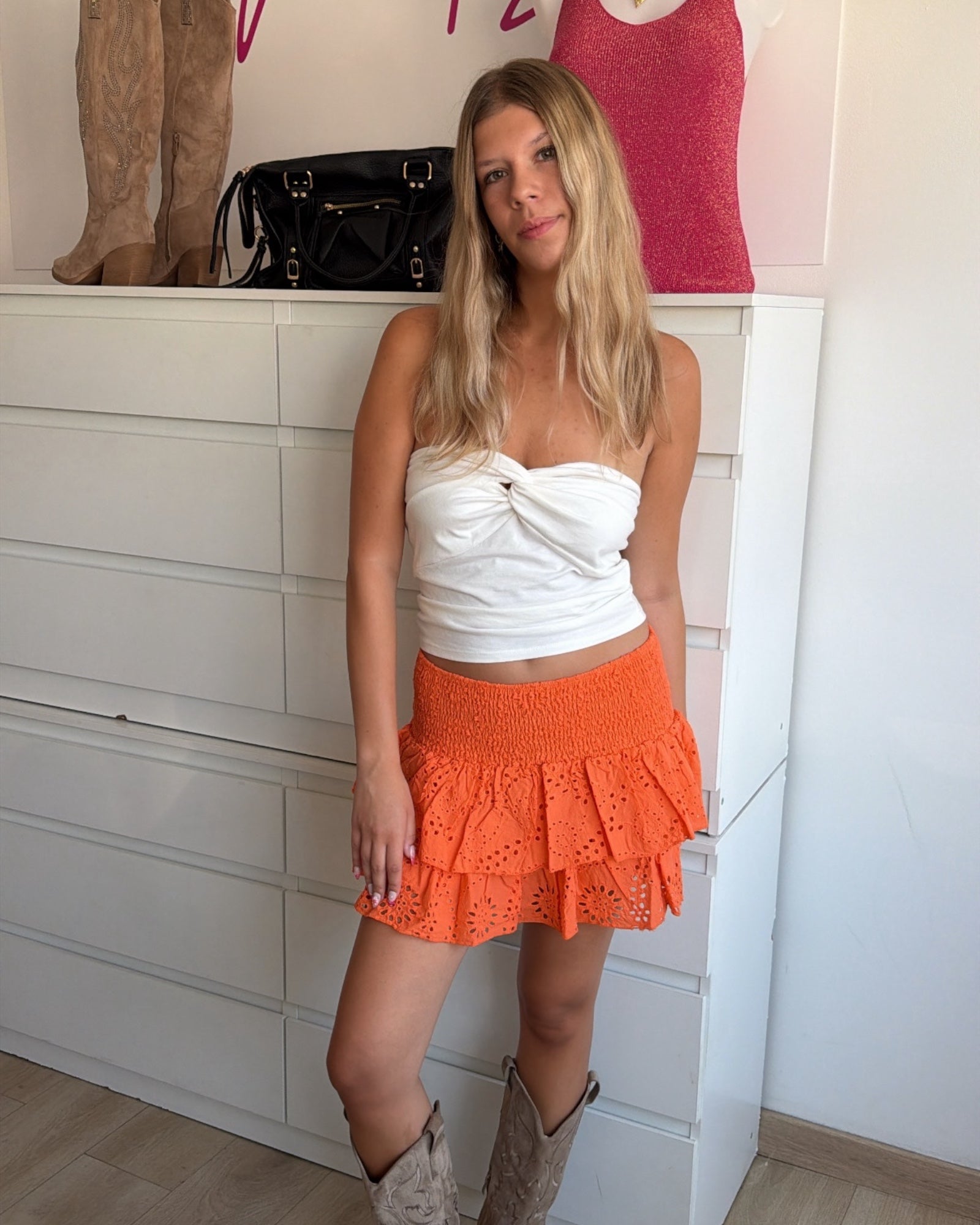 Jupe short brodée FLORE orange