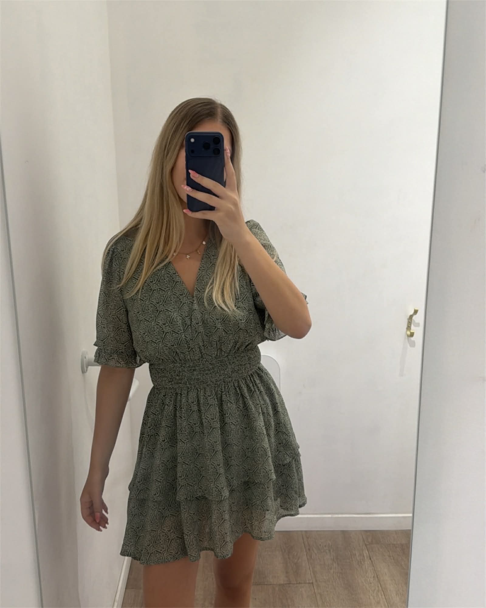 Robe CLOVER