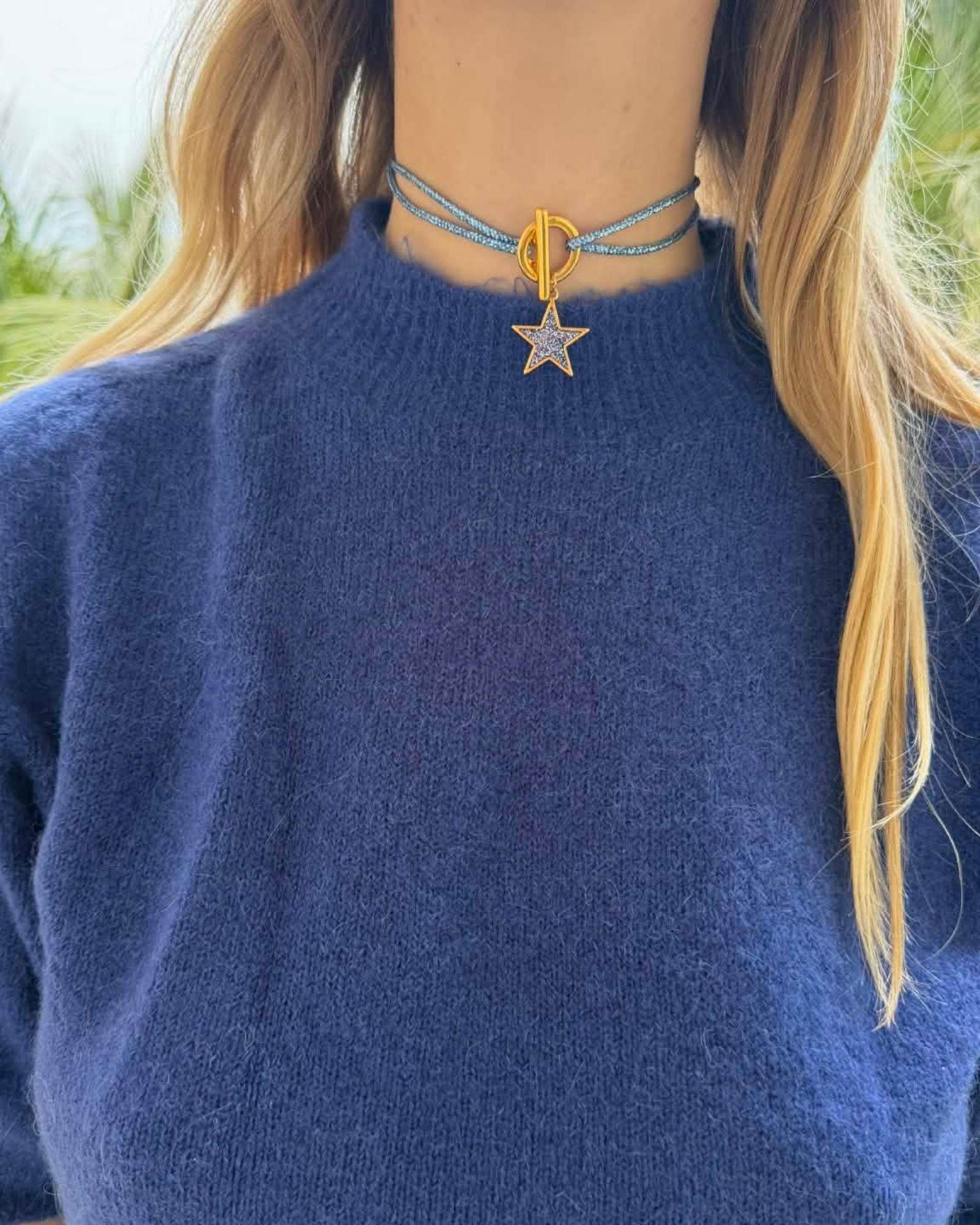 Collier LEONA bleu cordon pailleté